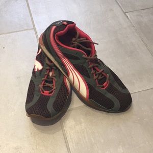 Puma shoes 9